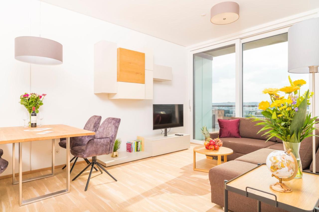 Triiiple Tower Dream With Rooftop-summer-pool Apartment Wien
